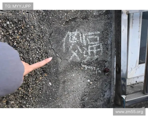 老子有钱,凭什么让你随意指手画脚? 老子有钱,凭什么让你随意指手画脚?